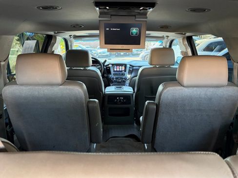 Used 2015 Chevrolet Suburban LTZ image 28