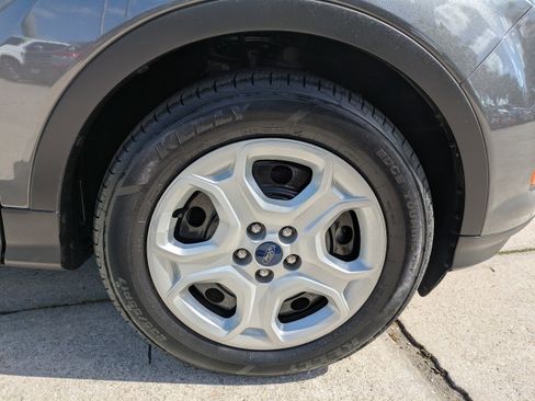 Certified 2018 Ford Escape S FWD image 11