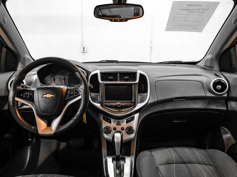 Used 2018 Chevrolet Sonic LT FWD image 13