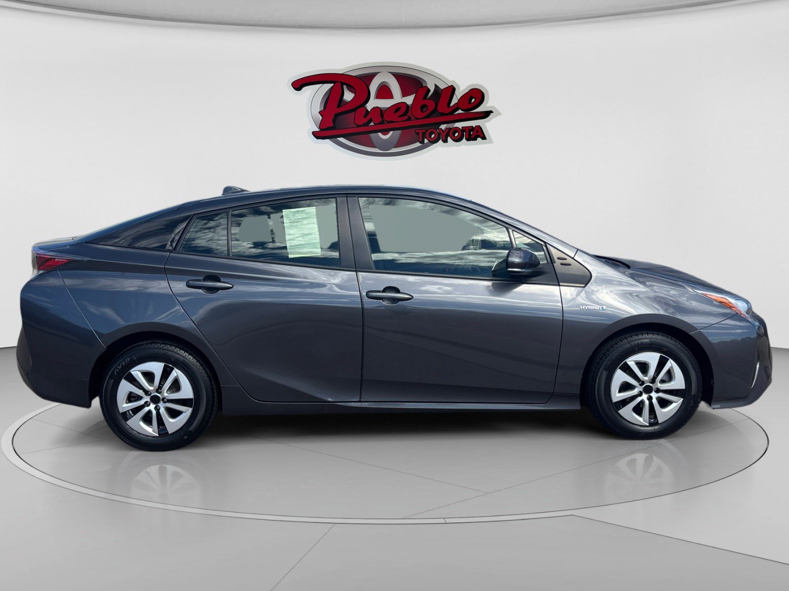 Used 2017 Toyota Prius Two FWD image 6