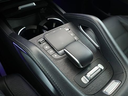 Used 2022 Mercedes-Benz GLS 450 4MATIC image 14