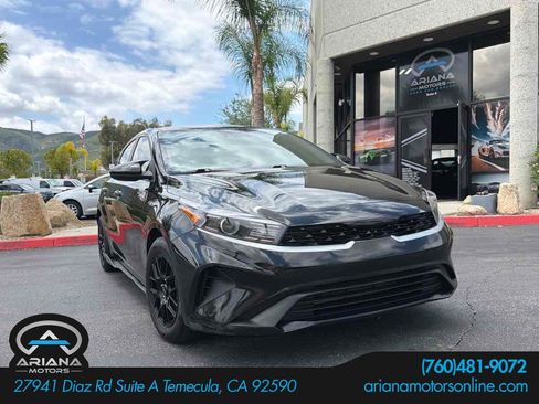 Used 2023 Kia Forte LX FWD image 1