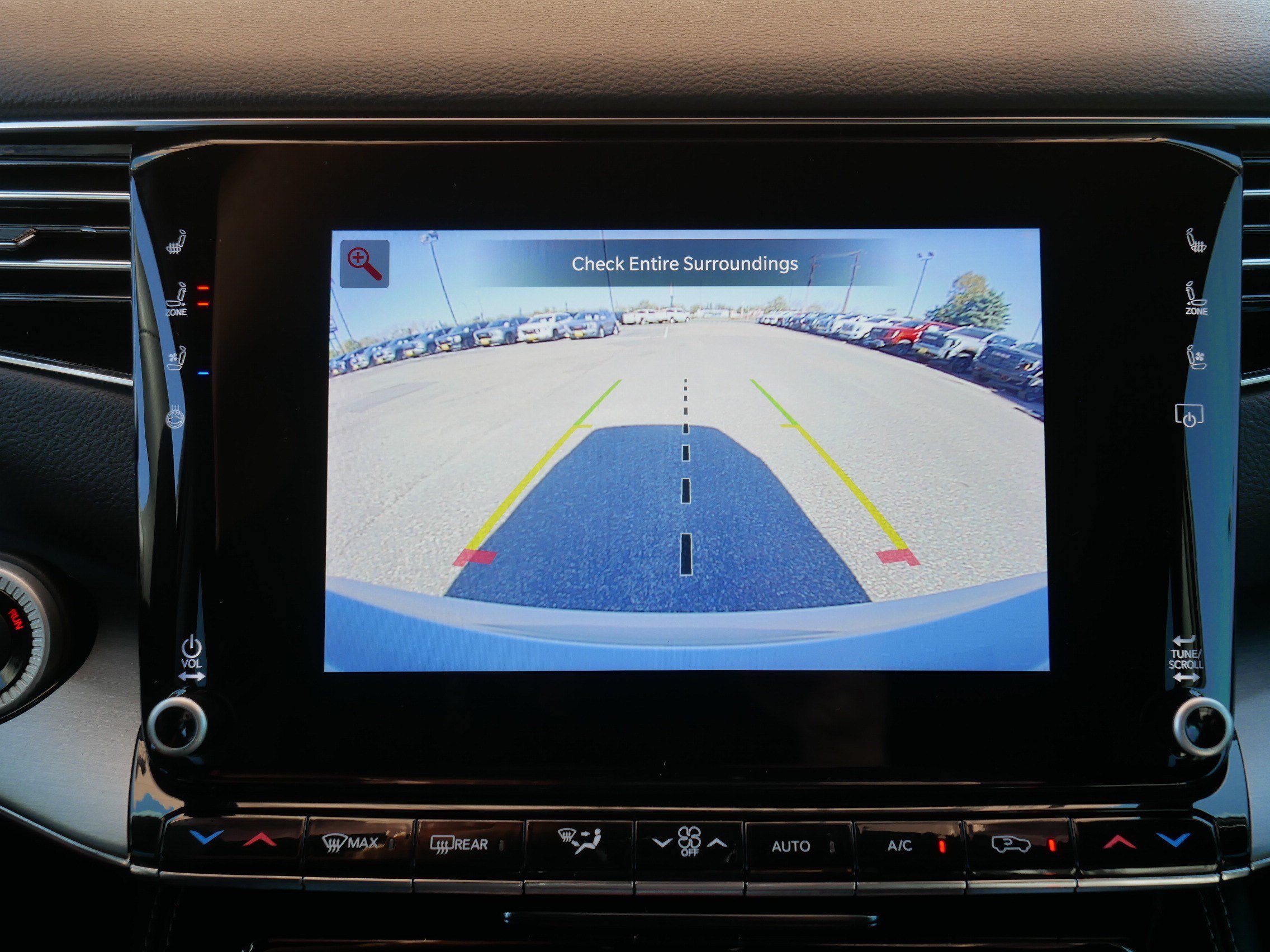 Used 2023 Jeep Wagoneer Series II AWD/4WD image 27