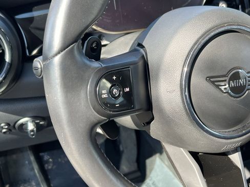 Used 2022 MINI Cooper S image 30