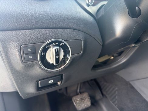 Certified 2016 Mercedes-Benz GLA 250 4MATIC image 14