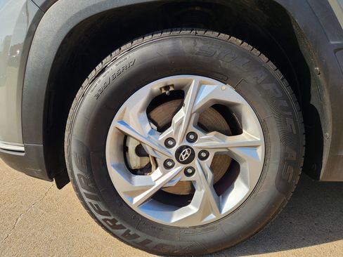 Used 2024 Hyundai Tucson SEL image 11