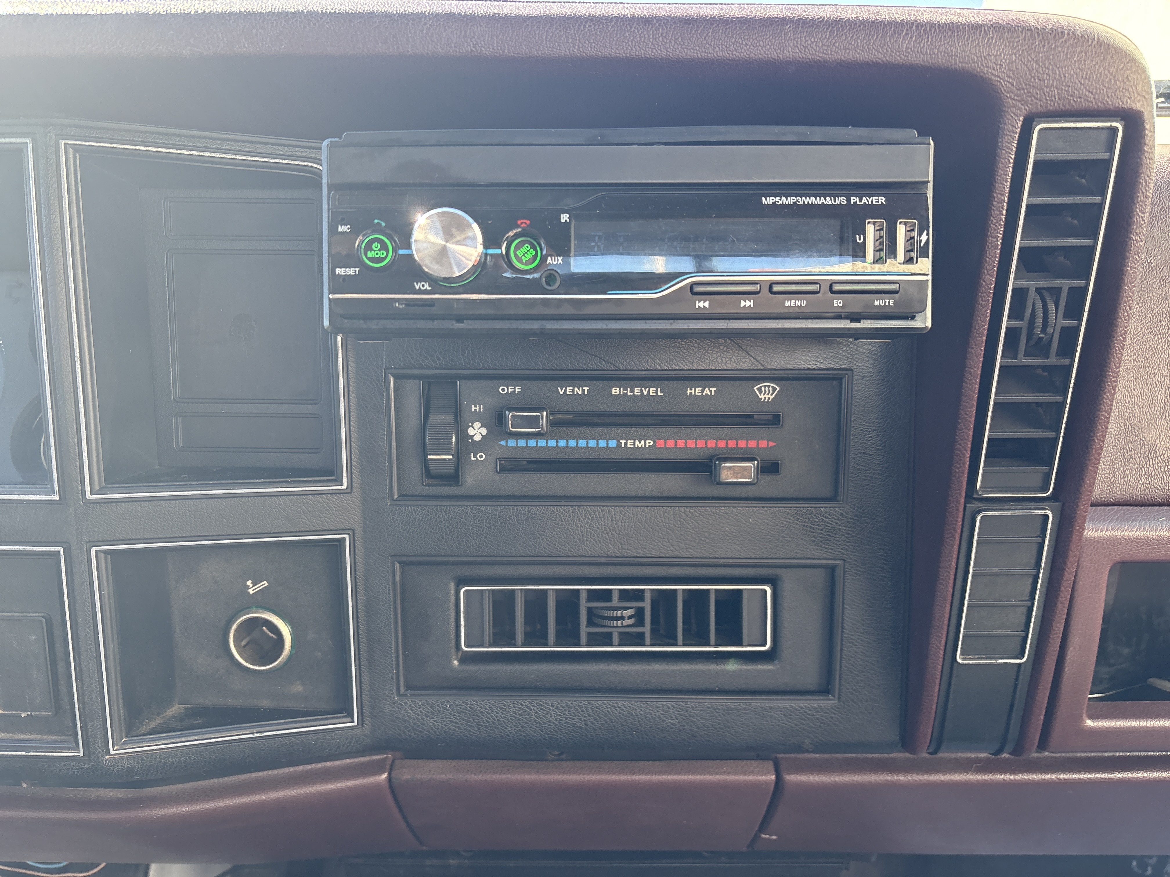 Used 1990 Jeep Comanche Pioneer RWD image 12