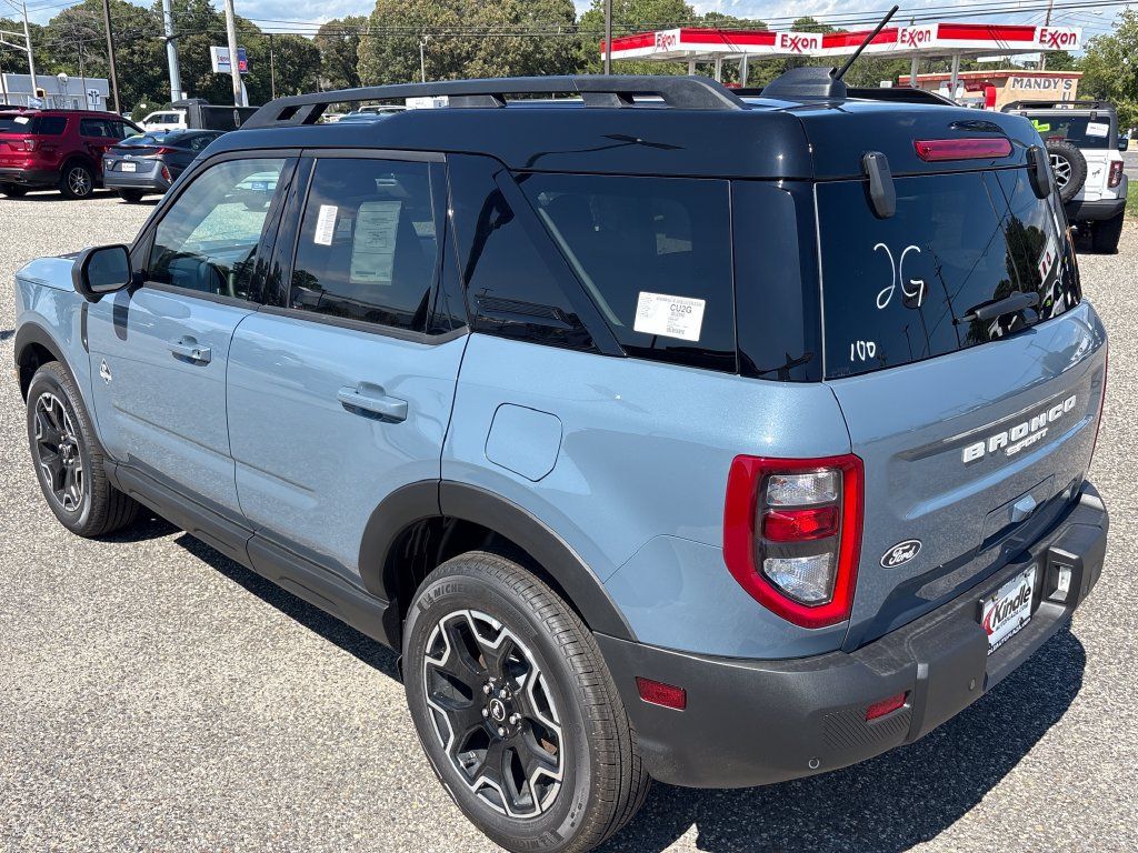 New 2026 Ford Bronco Sport Outer Banks w/ Outer Banks Tech Package+ AWD/4WD image 32