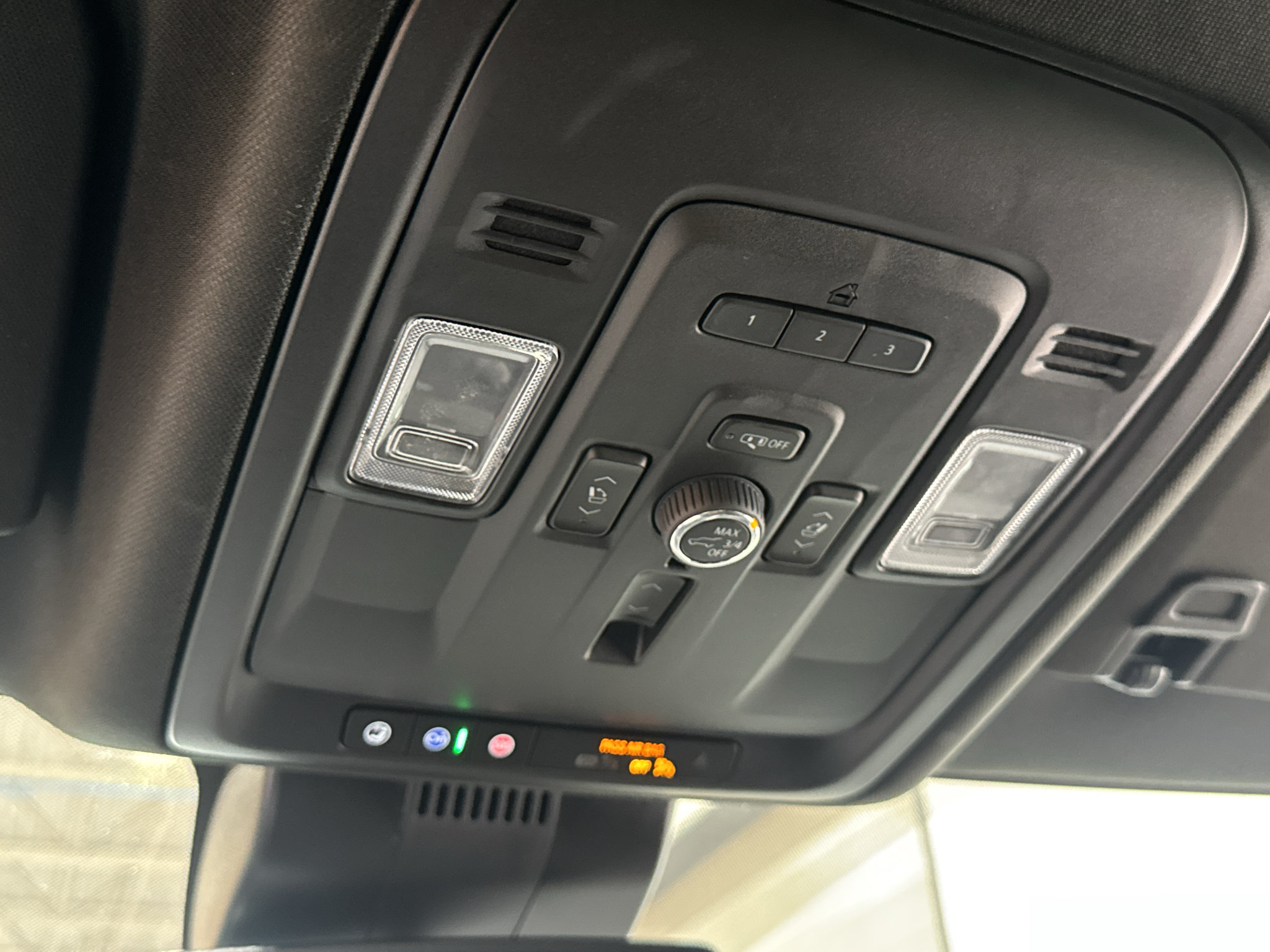 Used 2024 GMC Yukon Denali AWD/4WD image 37