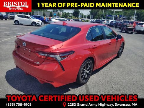 Used 2024 Toyota Camry SE w/ Audio Upgrade Package FWD image 7
