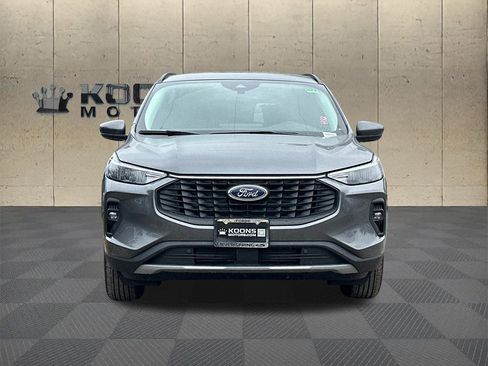 New 2026 Ford Escape SE image 3