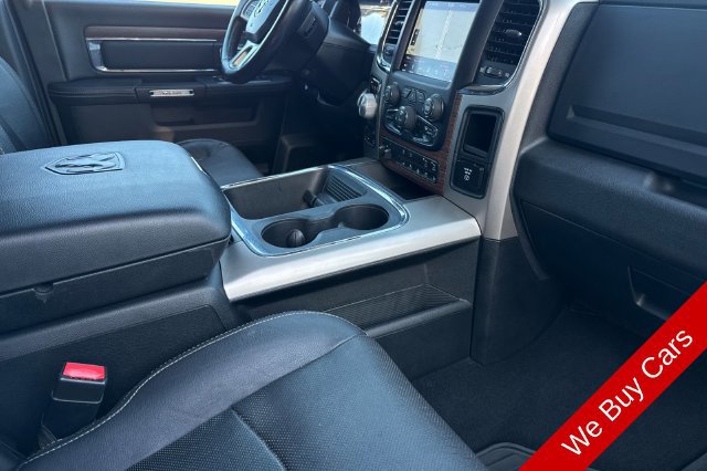 Used 2018 RAM 1500 Laramie w/ Convenience Group AWD/4WD image 19