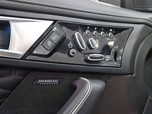 Used 2017 Jaguar F-TYPE SVR AWD/4WD image 27