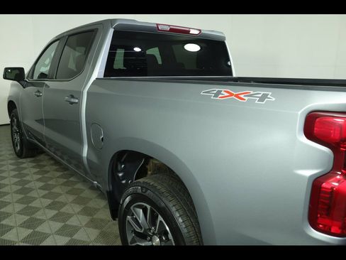 Used 2023 Chevrolet Silverado 1500 LT image 18