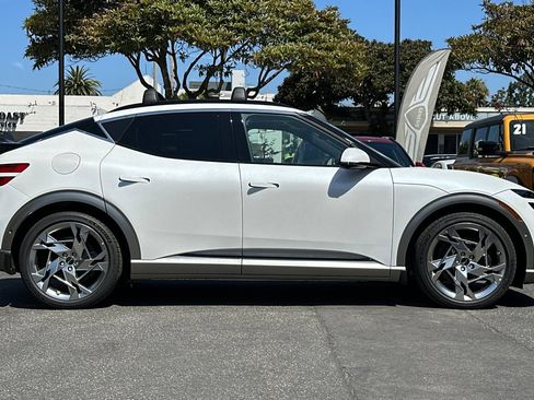 New 2024 Genesis GV60 Performance image 3