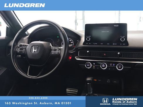 Used 2023 Honda Civic Sport image 4
