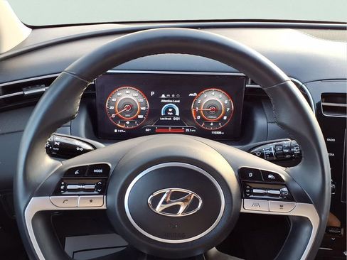 Used 2022 Hyundai Tucson SEL w/ Convenience + Premium Package image 10