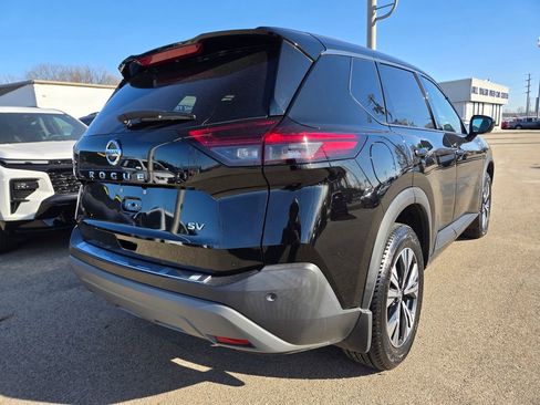 Used 2021 Nissan Rogue SV image 37
