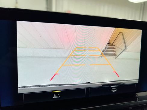 Used 2023 Chevrolet Silverado 1500 LT Trail Boss image 15