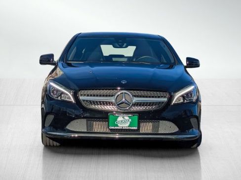 Used 2018 Mercedes-Benz CLA 250 4MATIC image 2