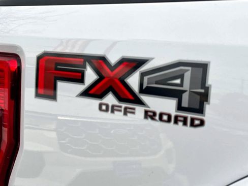 Used 2021 Ford F250 Lariat w/ Lariat Ultimate Package image 10