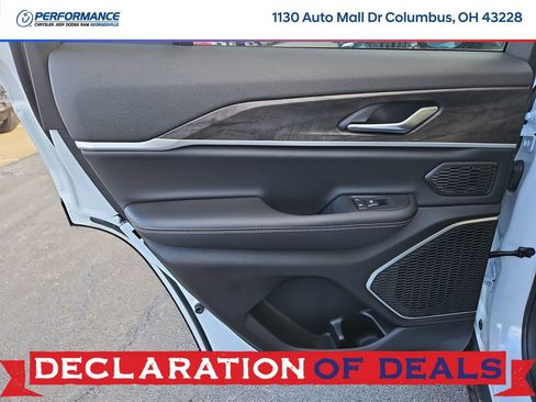 New 2026 Jeep Grand Cherokee Limited image 15