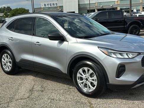 Used 2023 Ford Escape Active w/ Tech Pack #1 AWD/4WD image 27