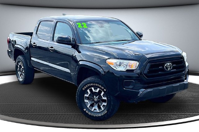 Used 2022 Toyota Tacoma SR AWD/4WD image 3