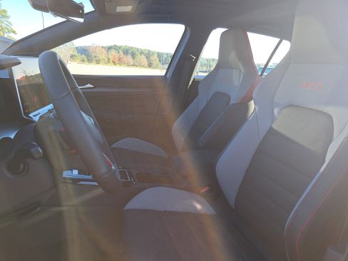 New 2026 Volkswagen GTI SE image 14