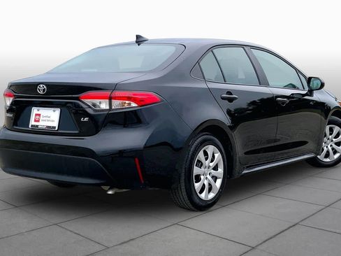 Used 2026 Toyota Corolla LE FWD image 13