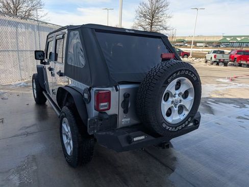 Used 2013 Jeep Wrangler Unlimited Sahara w/ Trailer Tow Group image 15
