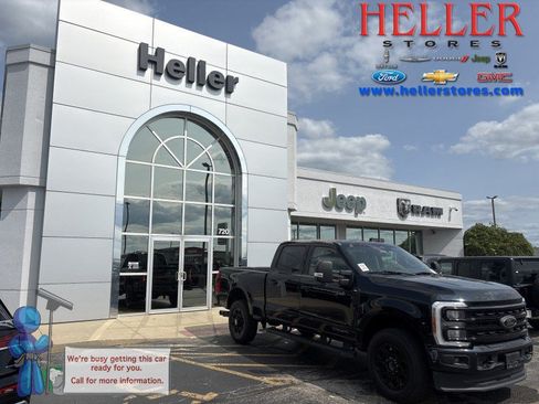 Used 2023 Ford F250 XLT w/ Black Appearance Package AWD/4WD image 1