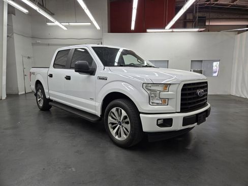 Used 2017 Ford F150 XL w/ Equipment Group 101A Mid image 3