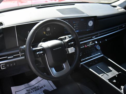 Used 2024 Hyundai Santa Fe SEL image 16