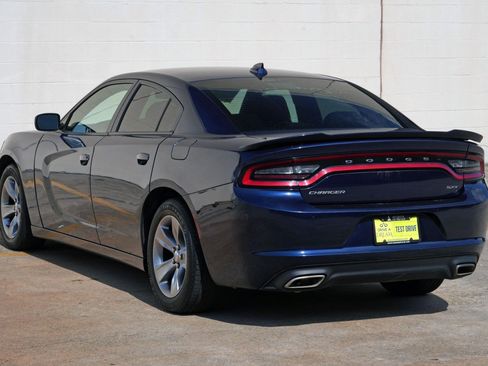 Used 2015 Dodge Charger SXT RWD image 48