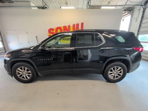 Used 2019 Chevrolet Traverse LT AWD/4WD image 2