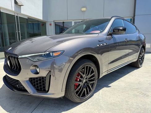 Certified 2023 Maserati Levante Modena AWD/4WD image 5