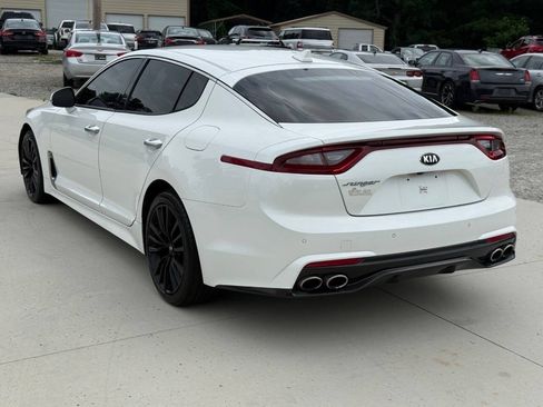 Used 2019 Kia Stinger RWD image 5