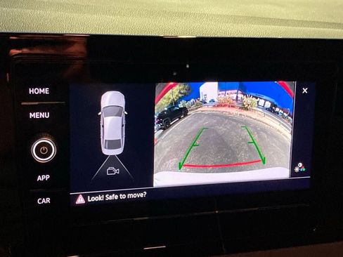 Used 2025 Volkswagen Jetta Sport image 20