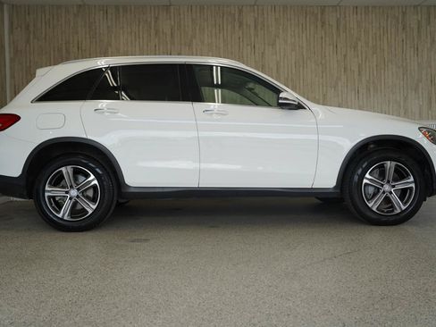 Used 2017 Mercedes-Benz GLC 300 image 6