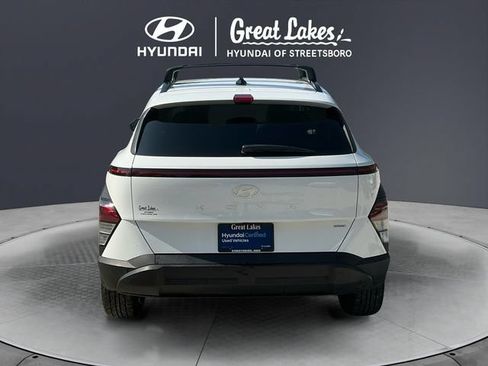 Used 2024 Hyundai Kona SEL AWD/4WD image 5