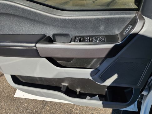 Used 2025 Ford F250 XLT image 19