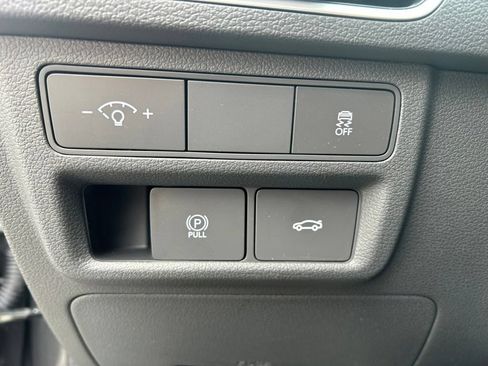 Used 2025 Hyundai Sonata SEL FWD image 15
