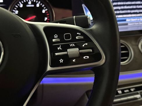 Used 2019 Mercedes-Benz E 450 4MATIC Sedan image 38