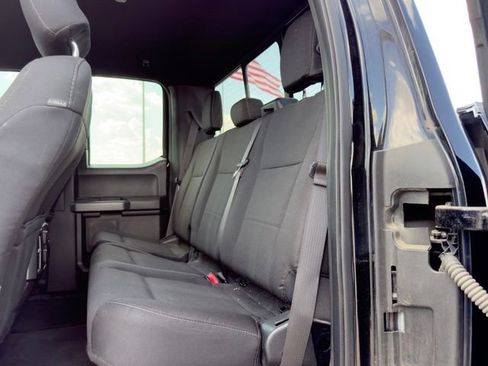 Used 2016 Ford F150 XLT w/ Equipment Group 302A Luxury AWD/4WD image 10