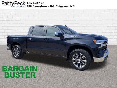 Used 2023 Chevrolet Silverado 1500 LT AWD/4WD image 1
