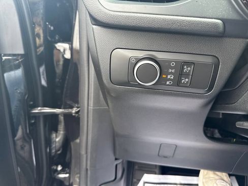 Used 2025 Ford Escape ST-Line AWD/4WD image 15