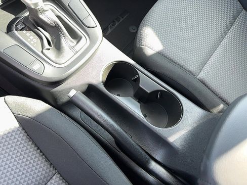 Used 2023 Kia Soul LX image 16