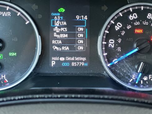 Used 2020 Toyota RAV4 LE w/ All Weather Liner Package AWD/4WD image 24