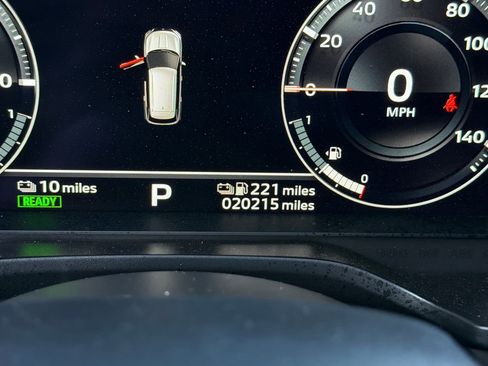 Used 2024 Mitsubishi Outlander SE image 27